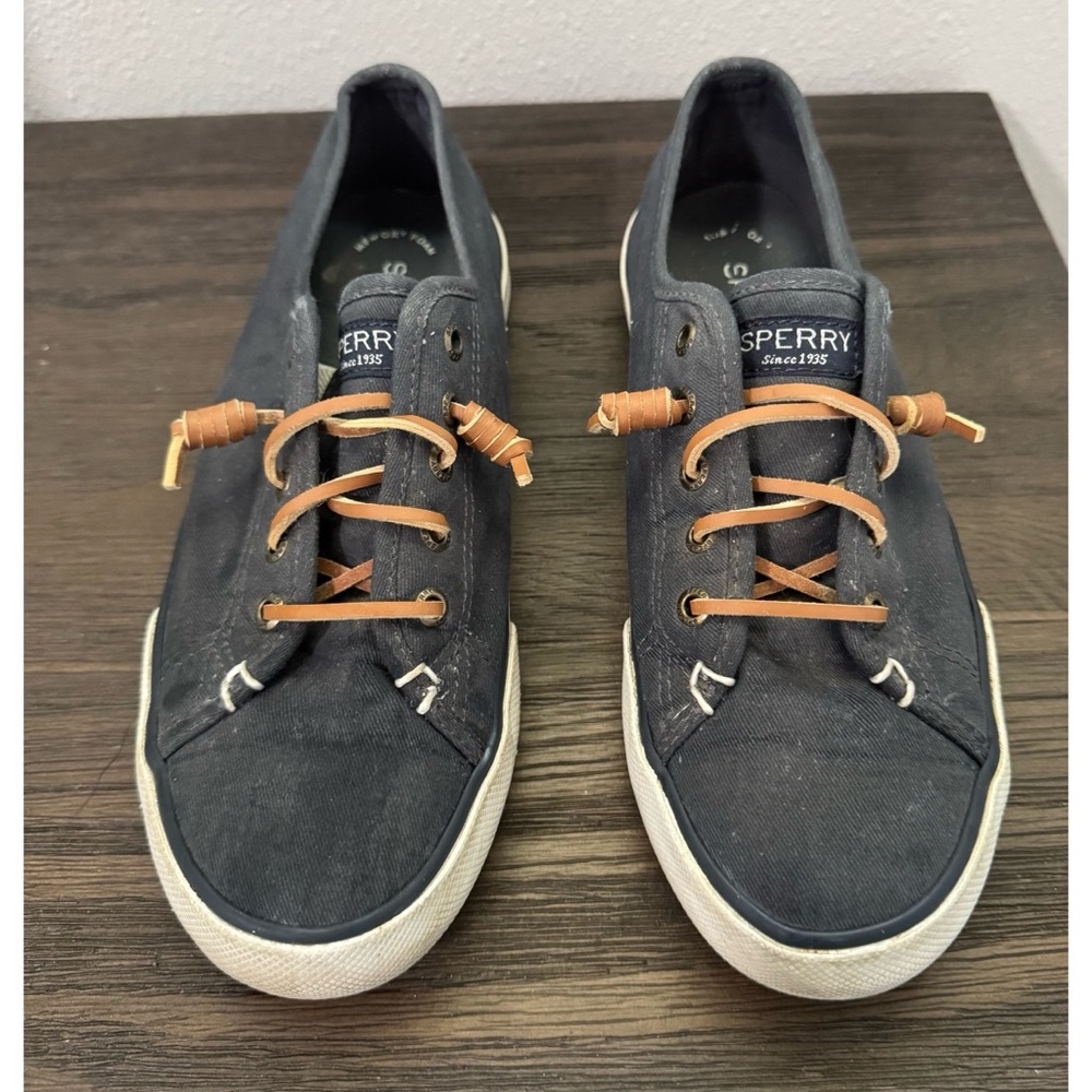 Sperry Women’s Navy Canvas Sneakers